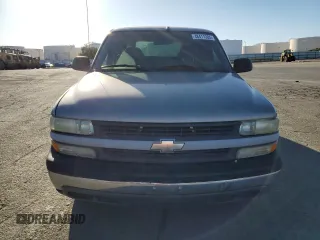 2002 Chevrolet Silverado 1500 LS with VIN 2GCEC19WX21412752, listed as a Copart auction lot 48411305 with 171,567 mi miles and Clean Title. Bid and sale history available at DreamBid. Image 5.