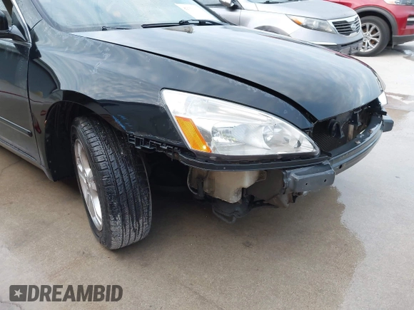 2007 Honda Accord LX SE с VIN 1HGCM56397A226852, выставлен на аукционе IAAI как лот 42577505 с пробегом 203 675 миль миль и . История ставок и продаж доступна на DreamBid. Изображение 12.