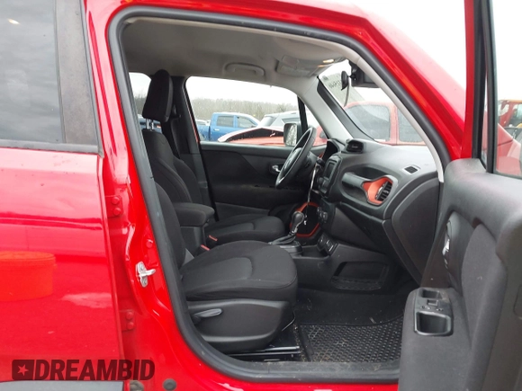2018 Jeep Renegade Upland z VIN ZACCJBAB2JPH99054, wystawiony jako IAAI lot #41315646 z przebiegiem 100 710 mil mil oraz . Historia ofert i sprzedaży dostępna na DreamBid. Obrazek 5.