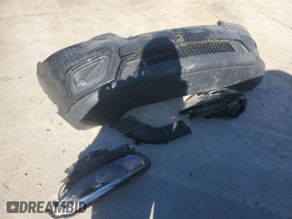 2019 Jeep Cherokee Latitude Plus с VIN 1C4PJMLB9KD393752, выставлен на аукционе Copart как лот 46051755 с пробегом 142 203 миль миль и Списание • Salvage title. История ставок и продаж доступна на DreamBid. Изображение 13.