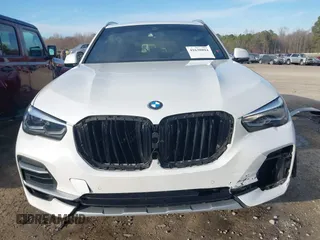 2022 BMW X5 sDrive40i with VIN 5UXCR4C05N9J18410, listed as a IAAI auction lot 41638894 with 42,971 mi miles. Bid and sale history available at carsss.com. Image 13.