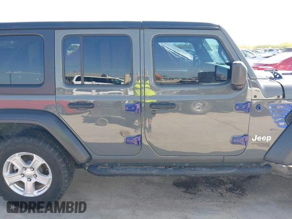 2020 Jeep Wrangler Unlimited Sport S z VIN 1C4HJXDN3LW337617, wystawiony jako IAAI lot #42022340 z przebiegiem 48 201 mil mil oraz . Historia ofert i sprzedaży dostępna na DreamBid. Obrazek 14.