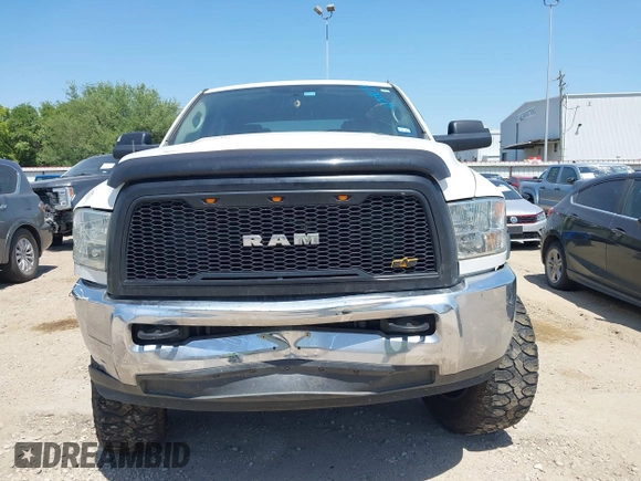 2012 Ram 2500 ST z VIN 3C6UD5CLXCG301343, wystawiony jako IAAI lot #42009239 z przebiegiem 139 514 mil mil oraz . Historia ofert i sprzedaży dostępna na DreamBid. Obrazek 12.