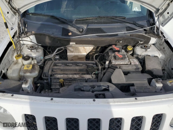 2015 Jeep Patriot Altitude Edition with VIN 1C4NJPBA3FD263909, listed as a Copart auction lot 47570475 with 123,852 mi miles and Salvage Title. Bid and sale history available at carsss.com. Image 14.
