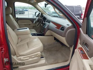 2012 Chevrolet Suburban LT z VIN 1GNSCJE01CR206854, wystawiony jako IAAI lot #41951549 z przebiegiem 172 546 mil mil oraz . Historia ofert i sprzedaży dostępna na DreamBid. Obrazek 5.