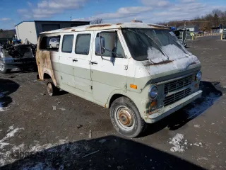 1972 Ford Econoline Cargo with VIN E36AHP01778, listed as a Copart auction lot 46024925 with Not Provided miles and Salvage Title. Bid and sale history available at DreamBid. Image 4.