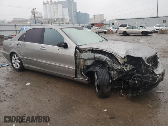 2005 Mercedes-Benz S-Class 4.3L with VIN WDBNG83JX5A455457, listed as a Copart auction lot 86955214 with 0 mi miles and Salvage Title. Bid and sale history available at carsss.com. Image 4.