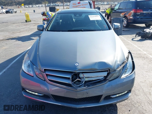 2013 Mercedes-Benz E 350 with VIN WDDKJ5KB4DF182716, listed as a IAAI auction lot 41543021 with 106,094 mi miles and . Bid and sale history available at DreamBid. Image 12.