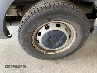 2017 Ford Transit с VIN 1FTYE1YM8HKA28386, выставлен на аукционе IAAI как лот 42774164 с пробегом 224 557 миль миль и . История ставок и продаж доступна на DreamBid. Изображение 26.