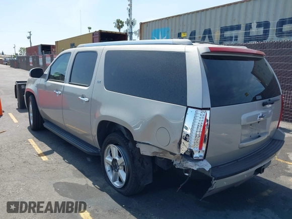 2007 Chevrolet Suburban LT with VIN 3GNFC16017G185557, listed as a IAAI auction lot 42487931 with 103,775 mi miles and . Bid and sale history available at DreamBid. Image 3.