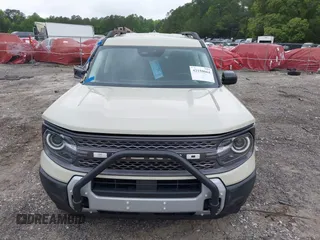 2025 Ford Bronco Sport Big Bend with VIN 3FMCR9BN7SRE17761, listed as a IAAI auction lot 42150064 with 4,545 mi miles and . Bid and sale history available at DreamBid. Image 13.