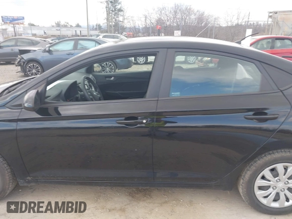 2021 Hyundai Accent SE z VIN 3KPC24A61ME134031, wystawiony jako IAAI lot #41534070 z przebiegiem 88 217 mil mil oraz . Historia ofert i sprzedaży dostępna na DreamBid. Obrazek 15.