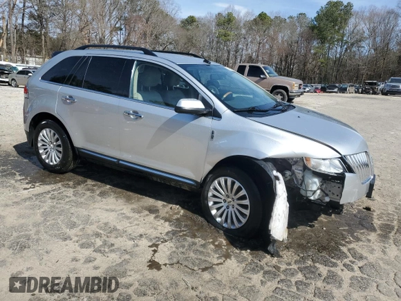 2013 Lincoln MKX with VIN 2LMDJ6JK5DBL17763, listed as a Copart auction lot 45887545 with 124,363 mi miles and Salvage Title. Bid and sale history available at carsss.com. Image 4.