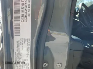 2024 Jeep Compass Trailhawk с VIN 3C4NJDDNXRT590322, выставлен на аукционе Copart как лот 47870985 с пробегом 13 232 миль миль и Списание • Salvage title. История ставок и продаж доступна на DreamBid. Изображение 13.