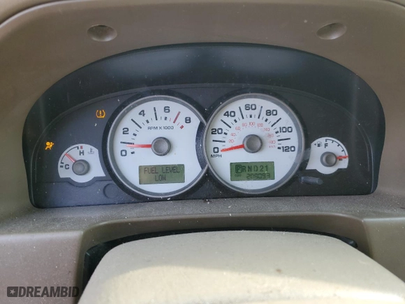2006 Ford Escape Limited with VIN 1FMYU94196KC82484, listed as a Copart auction lot 48523075 with 208,093 mi miles and Salvage Title. Bid and sale history available at carsss.com. Image 9.