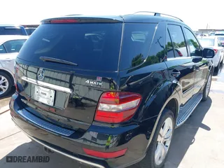 2010 Mercedes-Benz M-Class ML 350 with VIN 4JGBB8GB4AA606465, listed as a IAAI auction lot 42007597 with 222,834 mi miles. Bid and sale history available at carsss.com. Image 4.