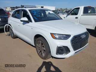 2023 Audi Q5 S line Premium Plus z VIN WA1EAAFY1P2127967, wystawiony jako IAAI lot #42327485 z przebiegiem 52 754 mil mil oraz . Historia ofert i sprzedaży dostępna na DreamBid. Obrazek 1.
