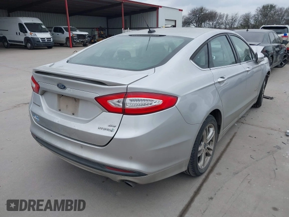 2016 Ford Fusion SE Hybrid with VIN 3FA6P0LU2GR340755, listed as a IAAI auction lot 41673932 with 191,650 mi miles. Bid and sale history available at carsss.com. Image 4.