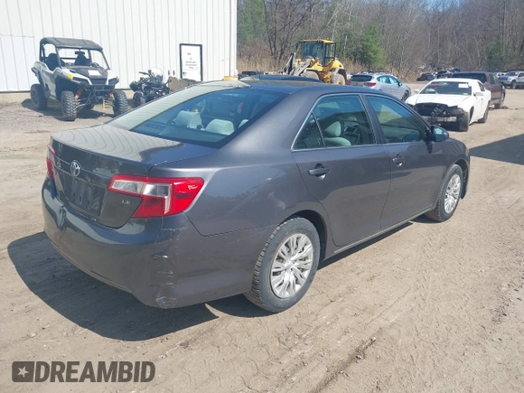 2012 Toyota Camry L with VIN 4T4BF1FKXCR160679, listed as a IAAI auction lot 42105290 with 189,062 mi miles. Bid and sale history available at carsss.com. Image 4.