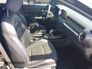 2021 Kia Forte GT-Line with VIN 3KPF34AD7ME281768, listed as a IAAI auction lot 42227522 with 50,645 mi miles and . Bid and sale history available at DreamBid. Image 5.
