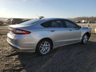 2013 Ford Fusion SE with VIN 3FA6P0H79DR271383, listed as a Copart auction lot 46373865 with 136,000 mi miles and Salvage Title. Bid and sale history available at carsss.com. Image 3.