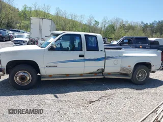 1991 GMC Sierra 1500 with VIN 2GTHC39N2M1512024, listed as a IAAI auction lot 42133143 with 216,701 mi miles and . Bid and sale history available at DreamBid. Image 14.