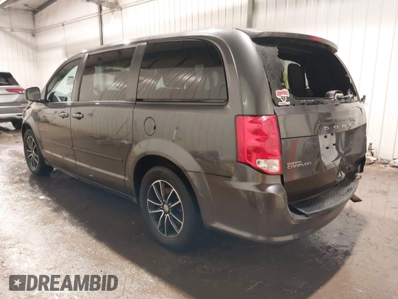 2016 Dodge Grand Caravan SE with VIN 2C4RDGBGXGR219689, listed as a IAAI auction lot 41675960 with 112,045 mi miles and . Bid and sale history available at DreamBid. Image 3.
