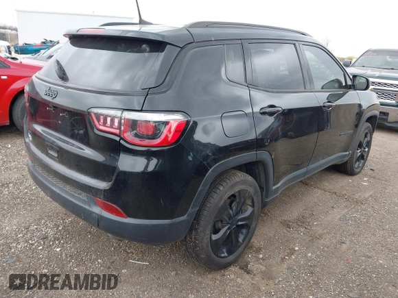 2018 Jeep Compass Altitude with VIN 3C4NJDBB3JT453154, listed as a IAAI auction lot 41967510 with Not Provided miles and . Bid and sale history available at carsss.com. Image 4.