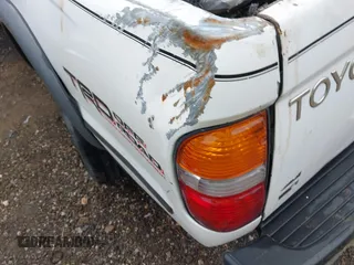 2001 Toyota Tacoma PreRunner with VIN 5TEGN92N21Z798239, listed as a IAAI auction lot 41652520 with Not Provided miles and . Bid and sale history available at DreamBid. Image 12.
