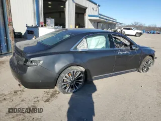 2017 Lincoln Continental Select z VIN 1LN6L9TP1H5600891, wystawiony jako Copart lot #83060344 z przebiegiem Nie podano mil oraz Czysty tytuł • Clean title. Historia ofert i sprzedaży dostępna na DreamBid. Obrazek 3.