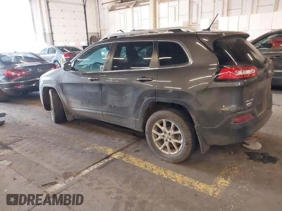 2014 Jeep Cherokee Latitude with VIN 1C4PJMCS4EW272815, listed as a IAAI auction lot 41616504 with 97,613 mi miles and . Bid and sale history available at carsss.com. Image 3.