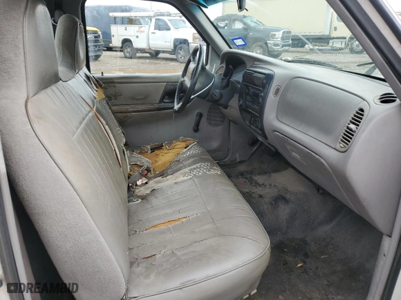 1997 Ford Ranger XLT with VIN 1FTCR10A8VUB16662, listed as a Copart auction lot 85321144 with 264,564 mi miles and Salvage Title. Bid and sale history available at carsss.com. Image 7.