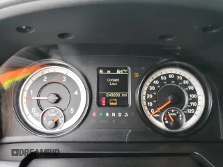 2016 Ram 2500 Tradesman z VIN 3C6UR5CL6GG118464, wystawiony jako Copart lot #51093965 z przebiegiem 249 293 mil mil oraz Szkoda całkowita • Salvage title. Historia ofert i sprzedaży dostępna na DreamBid. Obrazek 9.