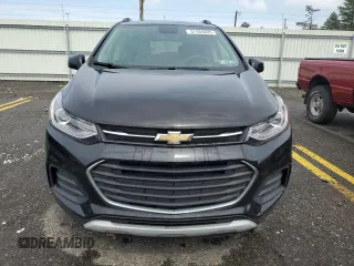 2019 Chevrolet Trax LT z VIN KL7CJLSB4KB788053, wystawiony jako Copart lot #57465605 z przebiegiem 69 932 mil mil oraz Szkoda całkowita • Salvage title. Historia ofert i sprzedaży dostępna na DreamBid. Obrazek 5.