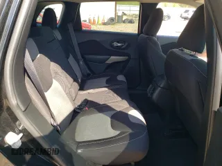 2017 Jeep Cherokee Altitude z VIN 1C4PJLAS7HW653091, wystawiony jako Copart lot #53779175 z przebiegiem 75 035 mil mil oraz Szkoda całkowita • Salvage title. Historia ofert i sprzedaży dostępna na DreamBid. Obrazek 11.