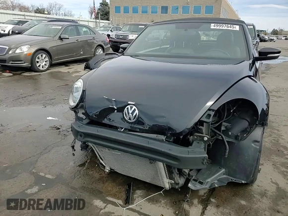 2013 Volkswagen Beetle with VIN 3VW7S7AT3DM819093, listed as a Copart auction lot 49997645 with 43,233 mi miles and Salvage Title. Bid and sale history available at DreamBid. Image 14.