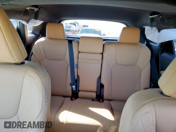 2025 Lexus RX 350 z VIN 2T2BAMBA9SC054114, wystawiony jako Copart lot #47677725 z przebiegiem 1 750 mil mil oraz Czysty tytuł • Clean title. Historia ofert i sprzedaży dostępna na DreamBid. Obrazek 10.