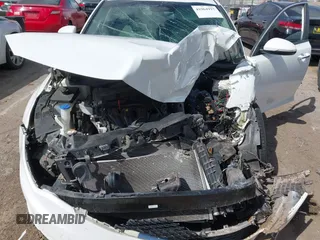 2016 Kia Optima LX z VIN KNAGT4L30G5095415, wystawiony jako IAAI lot #41964937 z przebiegiem 67 303 mil mil oraz . Historia ofert i sprzedaży dostępna na DreamBid. Obrazek 10.