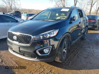 2018 Kia Sorento EX with VIN 5XYPHDA51JG362908, listed as a IAAI auction lot 41447663 with 113,182 mi miles and . Bid and sale history available at carsss.com. Image 2.