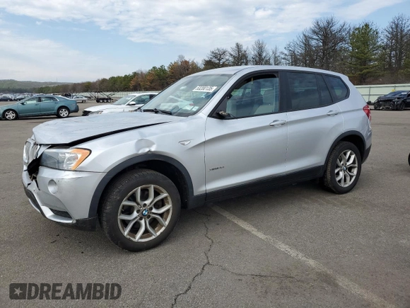 2013 BMW X3 xDrive28i with VIN 5UXWX9C5XD0A30504, listed as a Copart auction lot 53200135 with 52,252 mi miles and Salvage Title. Bid and sale history available at DreamBid. Image 1.