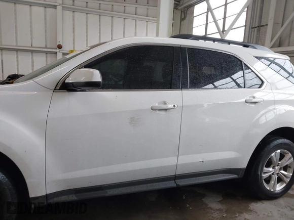 2015 Chevrolet Equinox LT with VIN 2GNALBEK2F6275572, listed as a IAAI auction lot 41954505 with 139,508 mi miles. Bid and sale history available at carsss.com. Image 13.