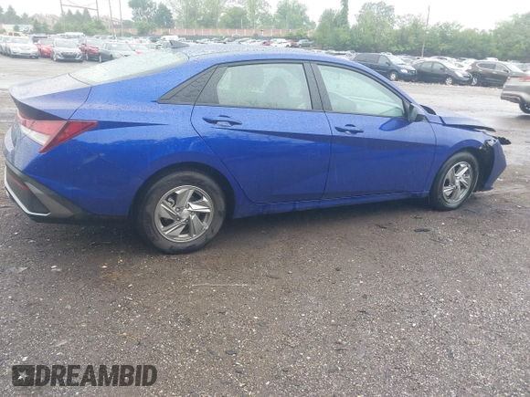 2025 Hyundai Elantra SE z VIN KMHLL4DG6SU987701, wystawiony jako IAAI lot #42214567 z przebiegiem 3 480 mil mil oraz . Historia ofert i sprzedaży dostępna na DreamBid. Obrazek 4.