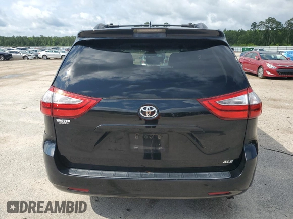 2018 Toyota Sienna XLE Auto Access Seat with VIN 5TDYZ3DC9JS908685, listed as a Copart auction lot 59714785 with 134,997 mi miles and Salvage title. Bid and sale history available at DreamBid. Image 6.