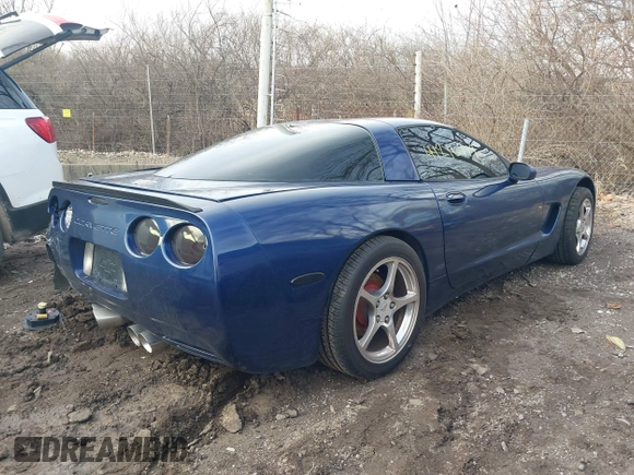 2004 Chevrolet Corvette with VIN 1G1YY22G445129880, listed as a IAAI auction lot 41216979 with 162,329 mi miles and . Bid and sale history available at DreamBid. Image 4.
