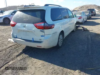 2015 Toyota Sienna Limited z VIN 5TDDK3DC4FS101226, wystawiony jako IAAI lot #40755063 z przebiegiem 153 793 mil mil oraz . Historia ofert i sprzedaży dostępna na DreamBid. Obrazek 4.