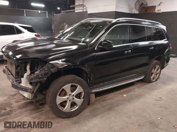 2017 Mercedes-Benz GLS 450 z VIN 4JGDF6EE1HA846825, wystawiony jako IAAI lot #41482461 z przebiegiem 64 135 mil mil oraz . Historia ofert i sprzedaży dostępna na DreamBid. Obrazek 19.