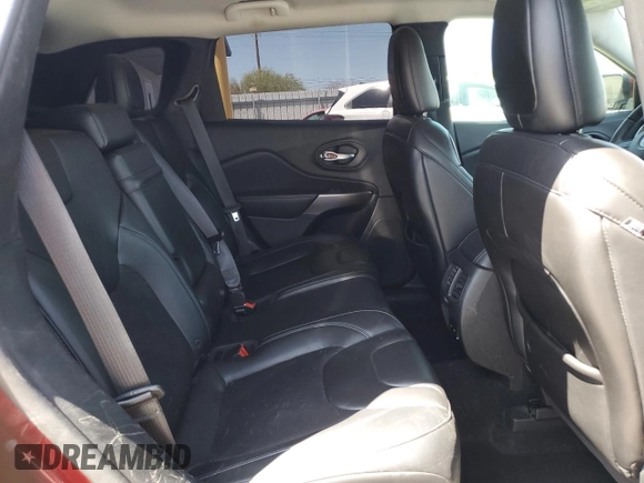 2019 Jeep Cherokee Latitude Plus with VIN 1C4PJLLB9KD373205, listed as a Copart auction lot 52034245 with 49,912 mi miles and Salvage title. Bid and sale history available at DreamBid. Image 10.