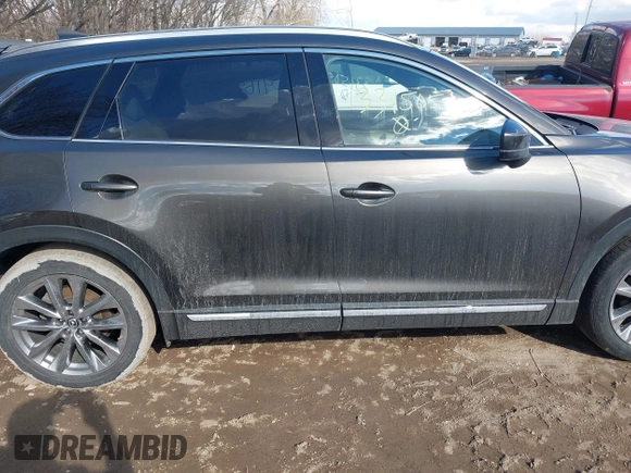 2019 Mazda CX-9 Grand Touring with VIN JM3TCBDY3K0331505, listed as a IAAI auction lot 41690517 with 64,520 mi miles. Bid and sale history available at carsss.com. Image 13.