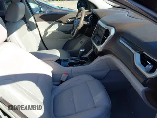 2017 GMC Acadia SLT with VIN 1GKKNMLS6HZ321860, listed as a IAAI auction lot 41679667 with 112,374 mi miles. Bid and sale history available at carsss.com. Image 5.