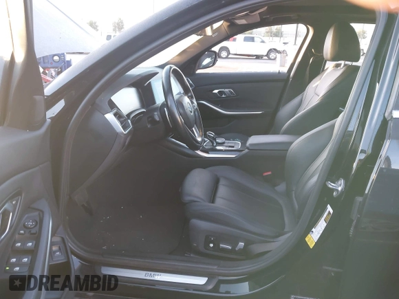 2019 BMW 3 Series 330i с VIN WBA5R1C52KAJ98373, выставлен на аукционе IAAI как лот 41555608 с пробегом 61 676 миль миль и . История ставок и продаж доступна на DreamBid. Изображение 5.